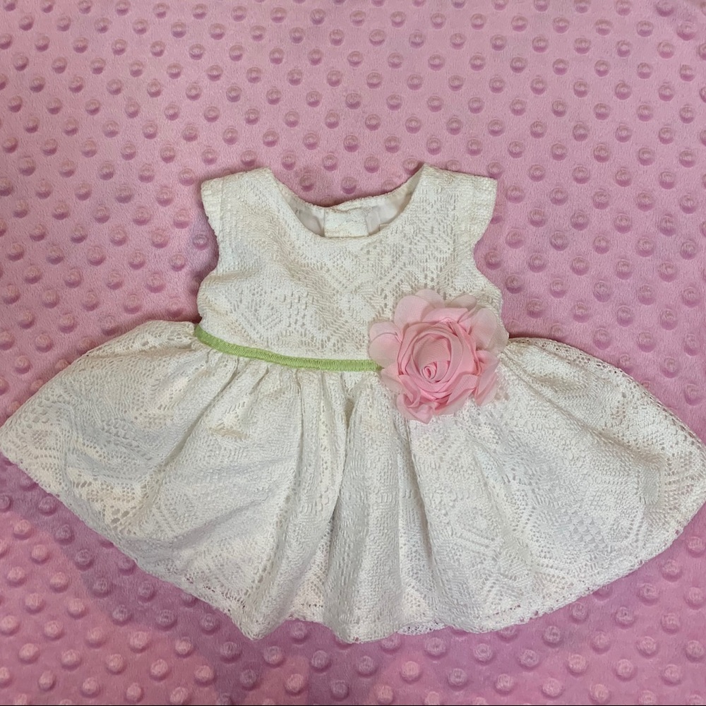 Newborn dress